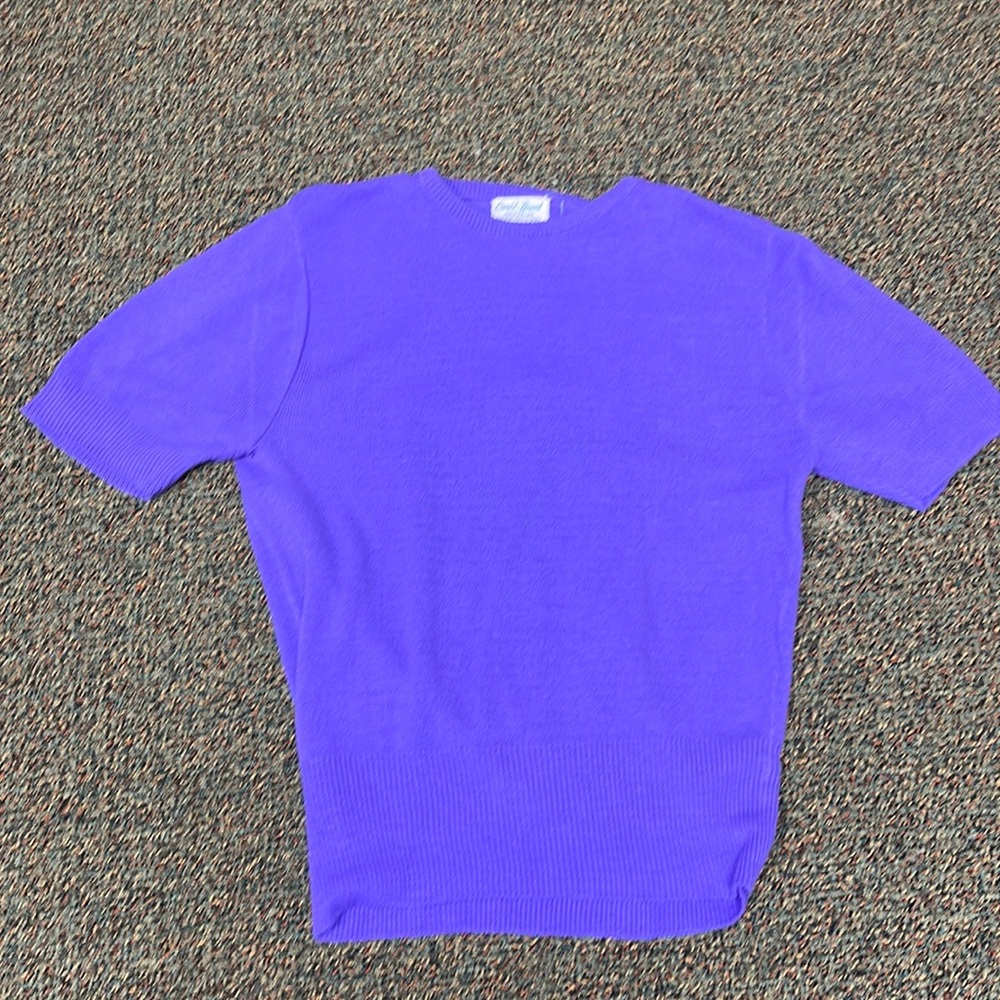 Vintage 1960’s purple sweater size medium